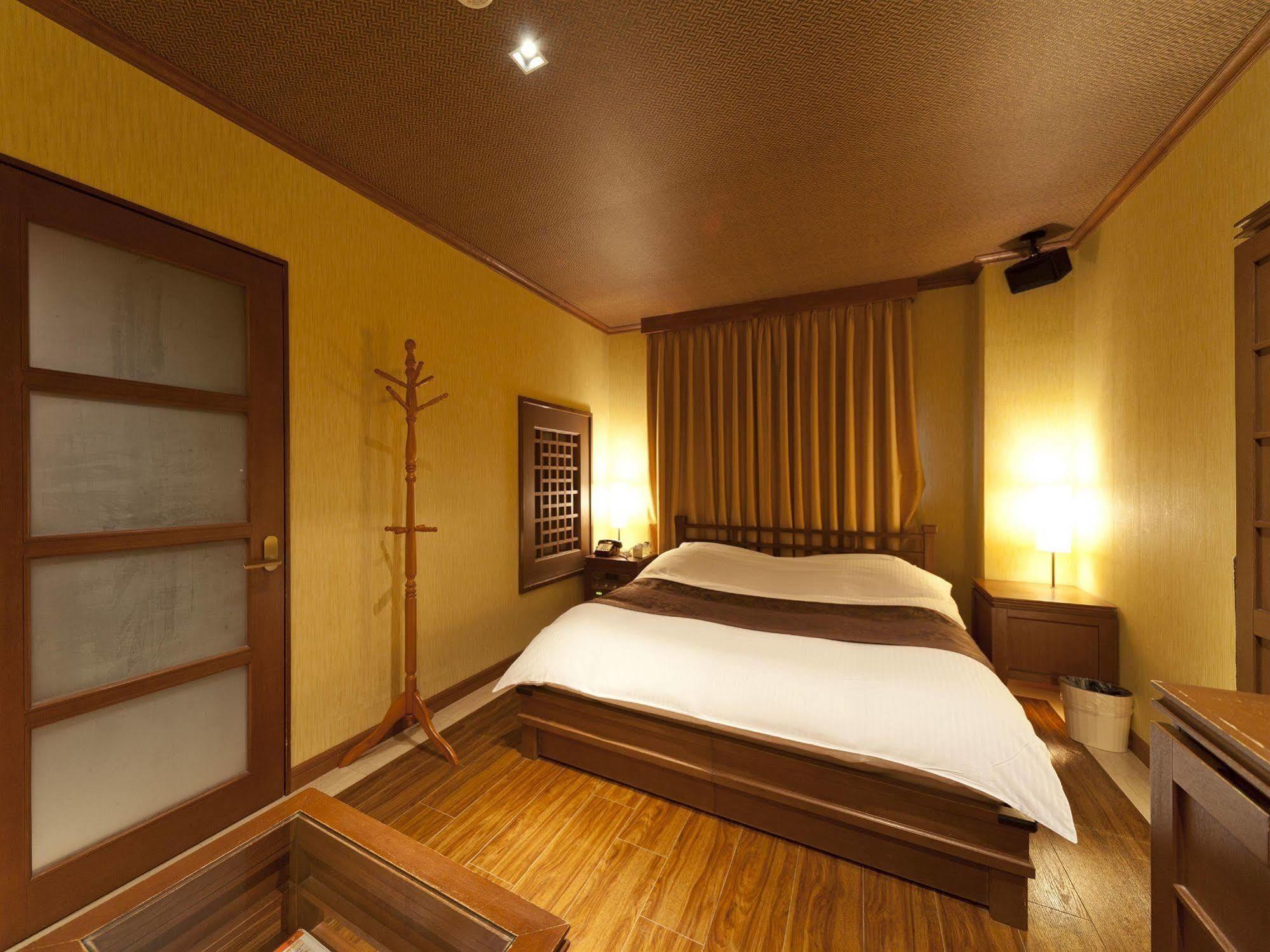 Hotel Grand Fine Kyoto Okazaki Heian Jingu Shrine (Adults Only) Ngoại thất bức ảnh